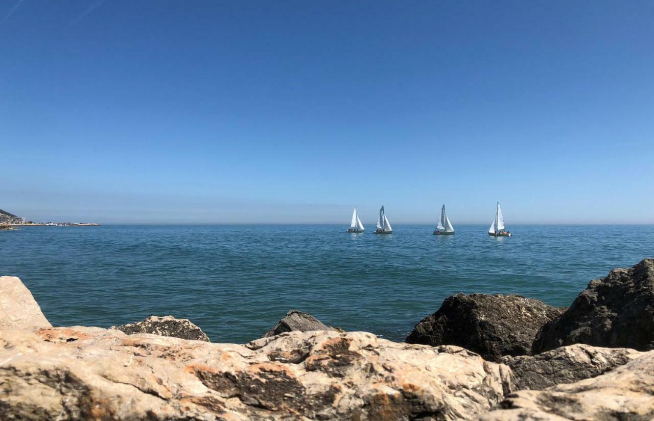 Apartamento Montroig 3 Atico Sitges Ngoại thất bức ảnh